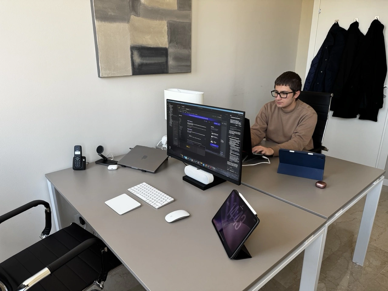 Team Not a Design Company al lavoro su progetti AI a Brescia